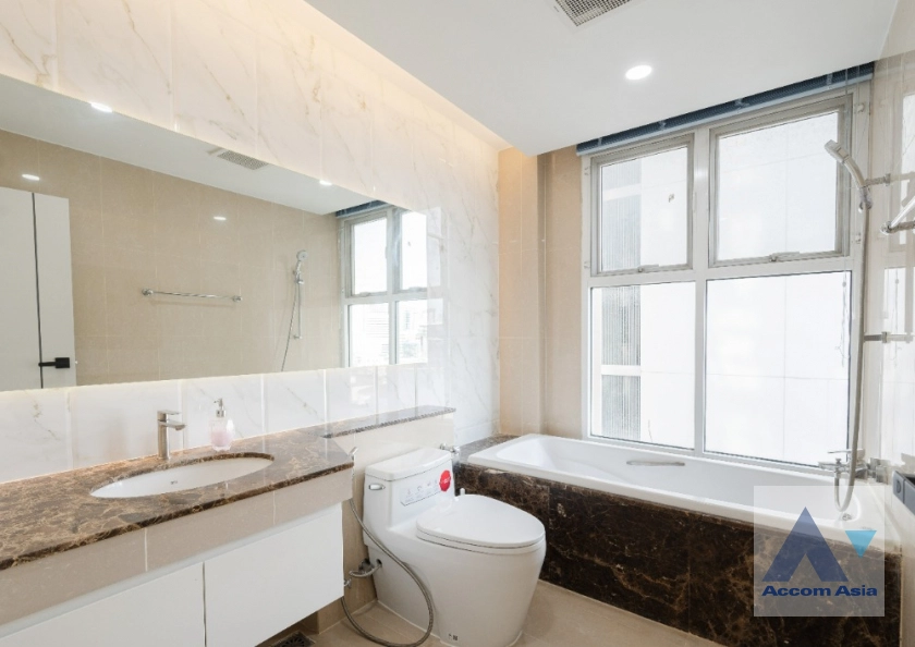 17  2 br Condominium For Sale in Sukhumvit ,Bangkok BTS Nana at The Prime 11 AA42536