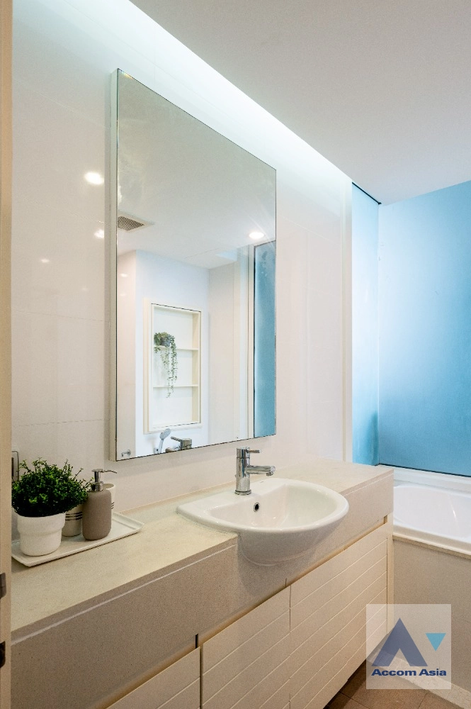 18  1 br Condominium For Sale in Sukhumvit ,Bangkok  at Siri Residence Sukhumvit 24 AA42537