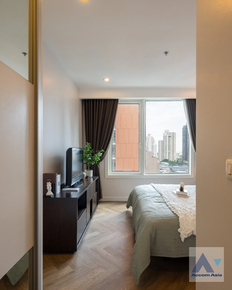 16  1 br Condominium For Sale in Sukhumvit ,Bangkok  at Siri Residence Sukhumvit 24 AA42537