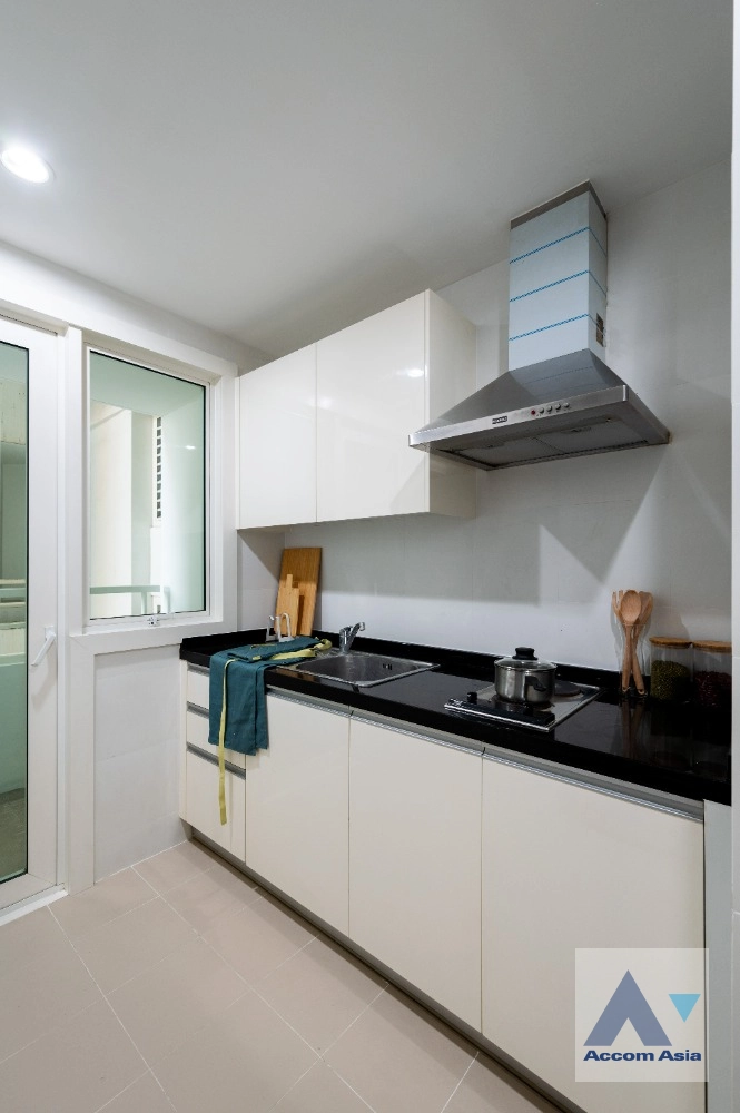 10  1 br Condominium For Sale in Sukhumvit ,Bangkok  at Siri Residence Sukhumvit 24 AA42537