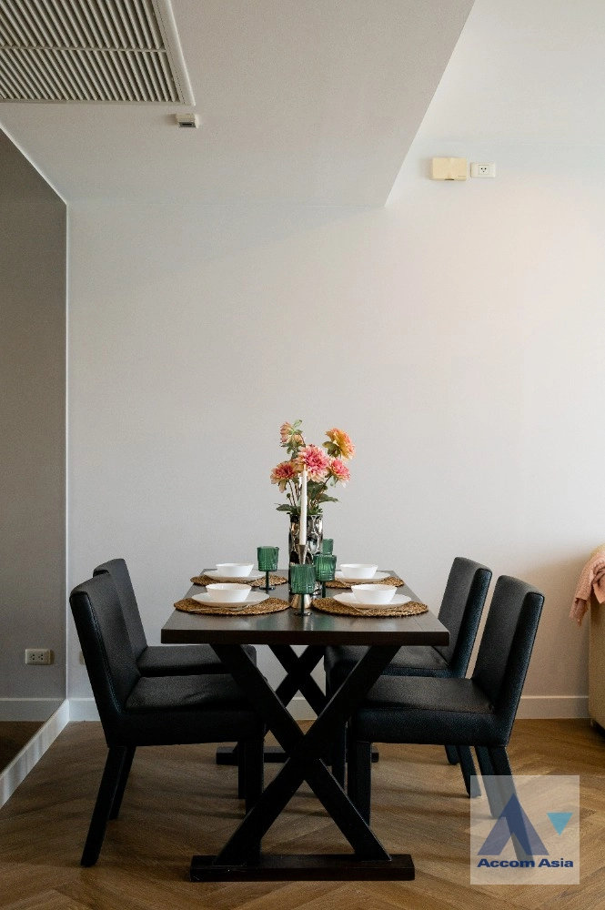 9  1 br Condominium For Sale in Sukhumvit ,Bangkok  at Siri Residence Sukhumvit 24 AA42537