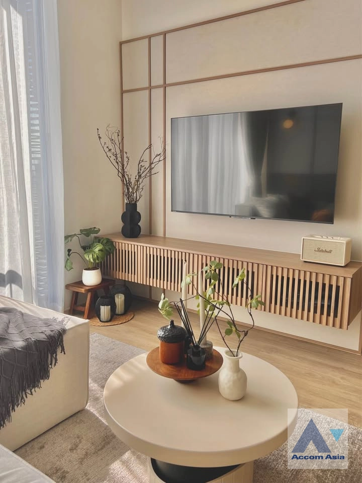 unit 1 Bedroom  Condominium For Rent in Sukhumvit, Bangkok  near BTS Phrom Phong (AA42545)