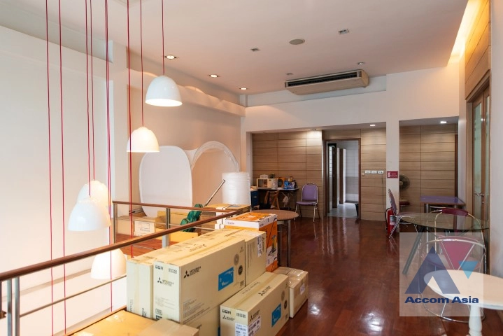 14  Building For Rent in Sukhumvit ,Bangkok BTS Ekkamai AA42572