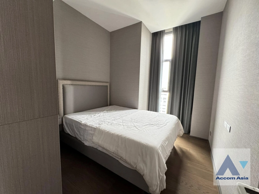 6  2 br Condominium for rent and sale in Silom ,Bangkok BTS Surasak at The Diplomat Sathorn AA42574