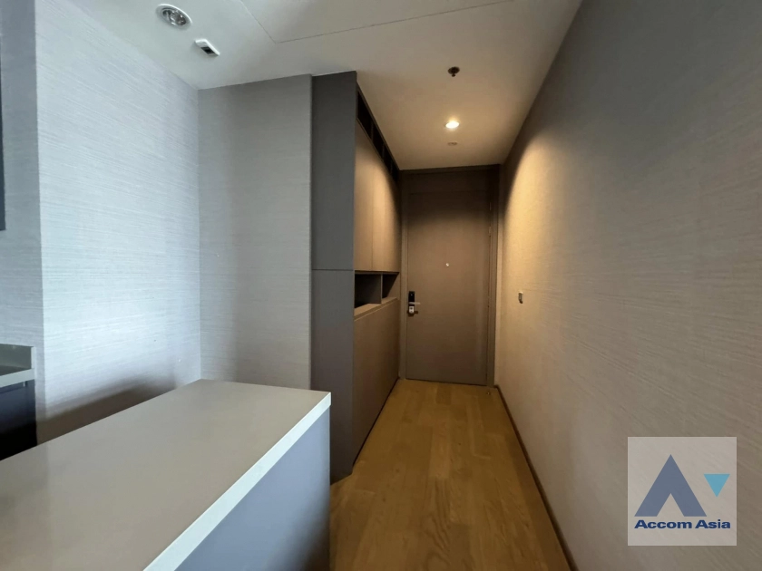 4  2 br Condominium for rent and sale in Silom ,Bangkok BTS Surasak at The Diplomat Sathorn AA42574