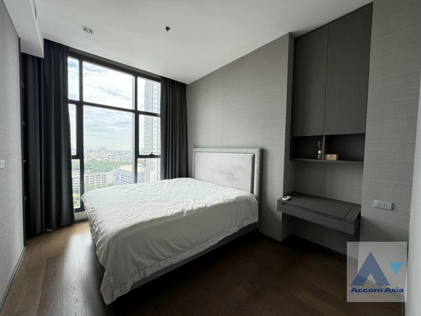 5  2 br Condominium for rent and sale in Silom ,Bangkok BTS Surasak at The Diplomat Sathorn AA42574