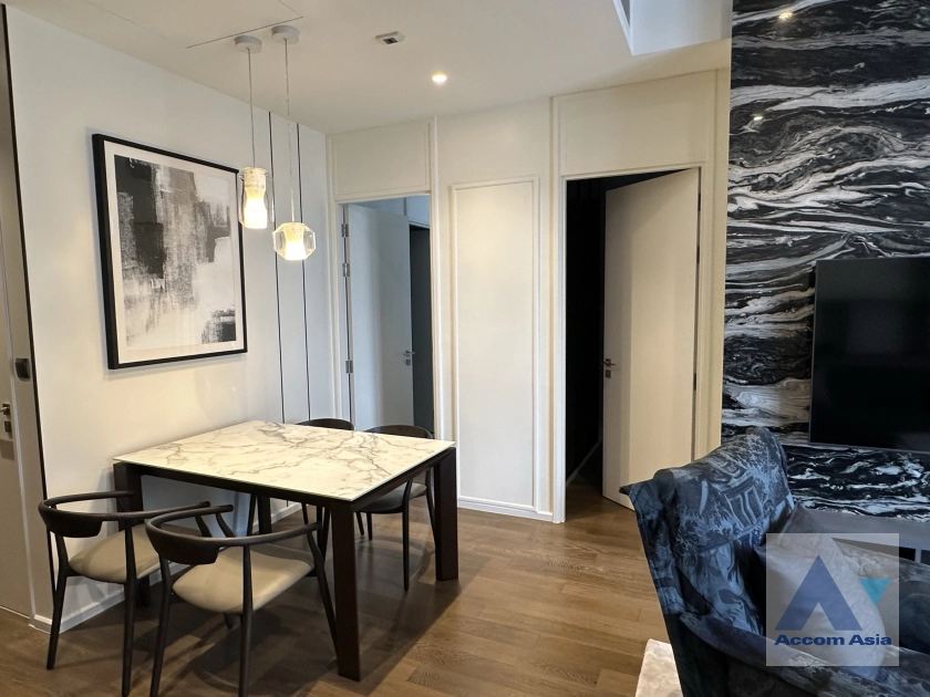 unitPet friendly |  2 Bedrooms  Condominium For Rent & Sale in Ploenchit, Bangkok  near BTS Ploenchit (AA42591)