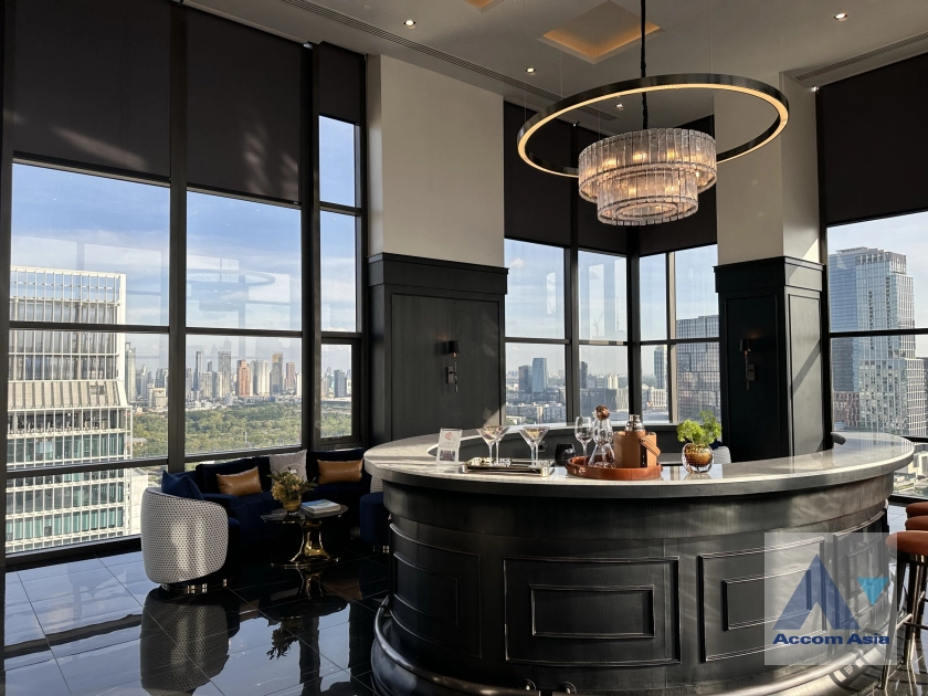 22  2 br Condominium for rent and sale in Ploenchit ,Bangkok BTS Ploenchit at MUNIQ Langsuan AA42591