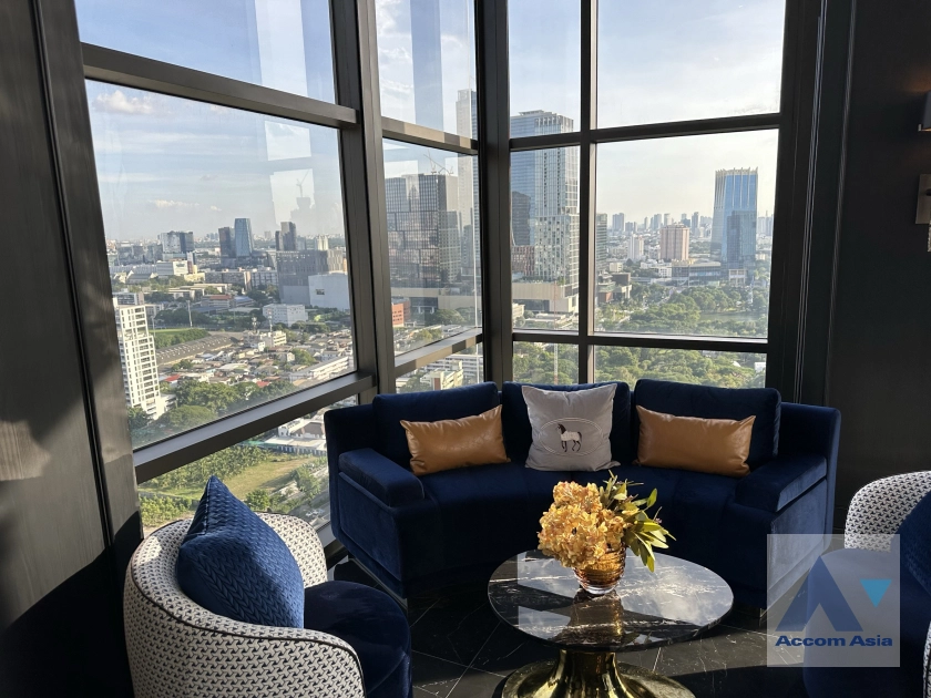 23  2 br Condominium for rent and sale in Ploenchit ,Bangkok BTS Ploenchit at MUNIQ Langsuan AA42591