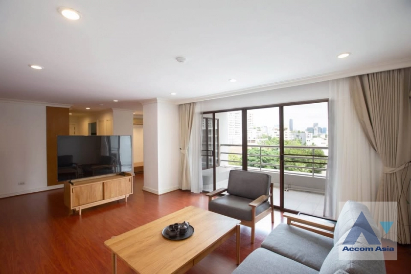  1  3 br Apartment For Rent in Sukhumvit ,Bangkok BTS Phrom Phong at 10 Mins from BTS with Shuttle Bus Service AA42593