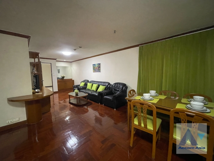 unit 2 Bedrooms  Condominium For Rent in Sukhumvit, Bangkok  near BTS Phrom Phong (AA42600)
