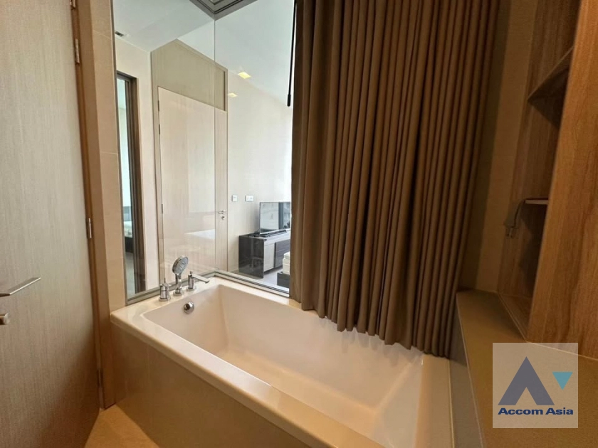 12  1 br Condominium For Rent in Sukhumvit ,Bangkok BTS Asok - MRT Sukhumvit at The Esse Asoke AA42602