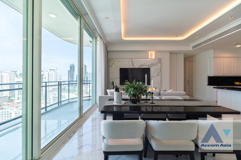 4  3 br Condominium for rent and sale in Sukhumvit ,Bangkok BTS Phrom Phong at Royce Private Residences AA42608