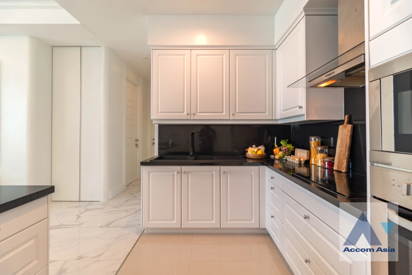 6  3 br Condominium for rent and sale in Sukhumvit ,Bangkok BTS Phrom Phong at Royce Private Residences AA42608