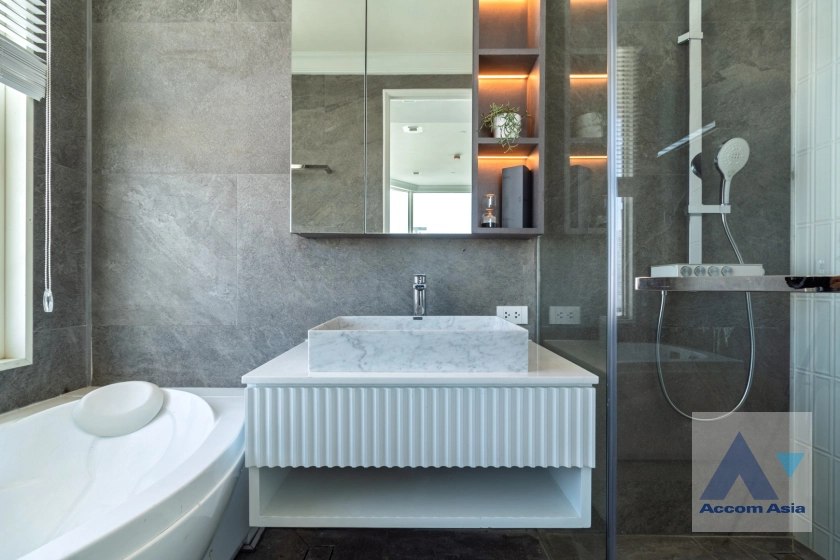 13  3 br Condominium for rent and sale in Sukhumvit ,Bangkok BTS Phrom Phong at Royce Private Residences AA42608