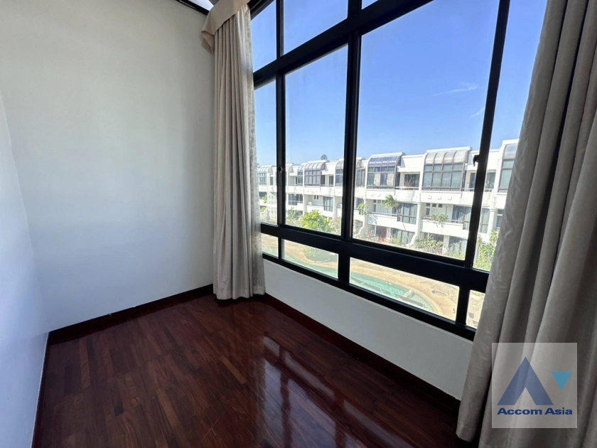 9  3 br Townhouse For Rent in Sathorn ,Bangkok BRT Nararam 3 at Modern style AA42616