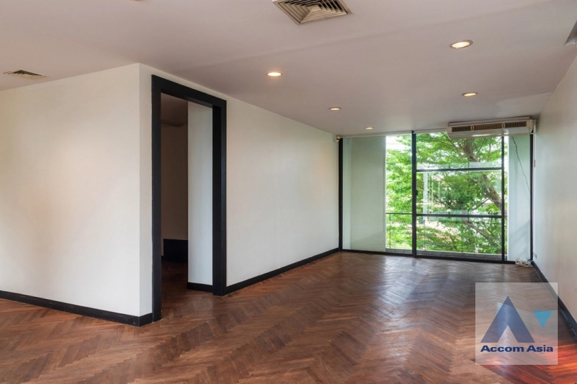 23  4 br House For Rent in Phaholyothin ,Bangkok BTS Ari 45685