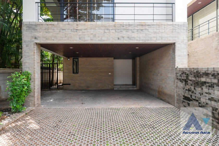 5  4 br House For Rent in Phaholyothin ,Bangkok BTS Ari 45685