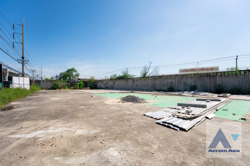 unit Land For Sale in Samutprakan, Samutprakan  (AA42625)