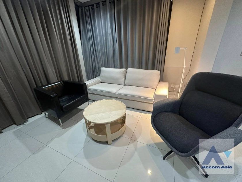 9  3 br House For Rent in Krungthep Kreetha ,Bangkok  at Setthasiri Srinakarin-Rama 9 AA42629