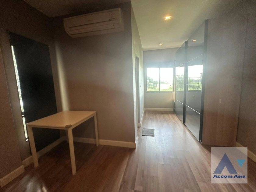 12  3 br House For Rent in Krungthep Kreetha ,Bangkok  at Setthasiri Srinakarin-Rama 9 AA42629