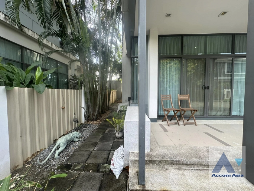 17  3 br House For Rent in Krungthep Kreetha ,Bangkok  at Setthasiri Srinakarin-Rama 9 AA42629