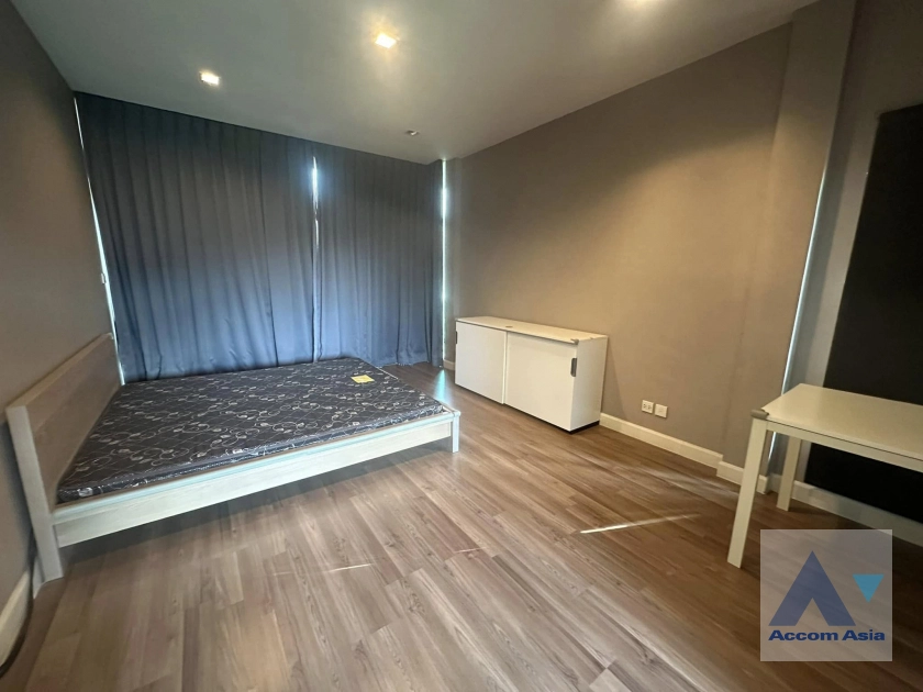 11  3 br House For Rent in Krungthep Kreetha ,Bangkok  at Setthasiri Srinakarin-Rama 9 AA42629
