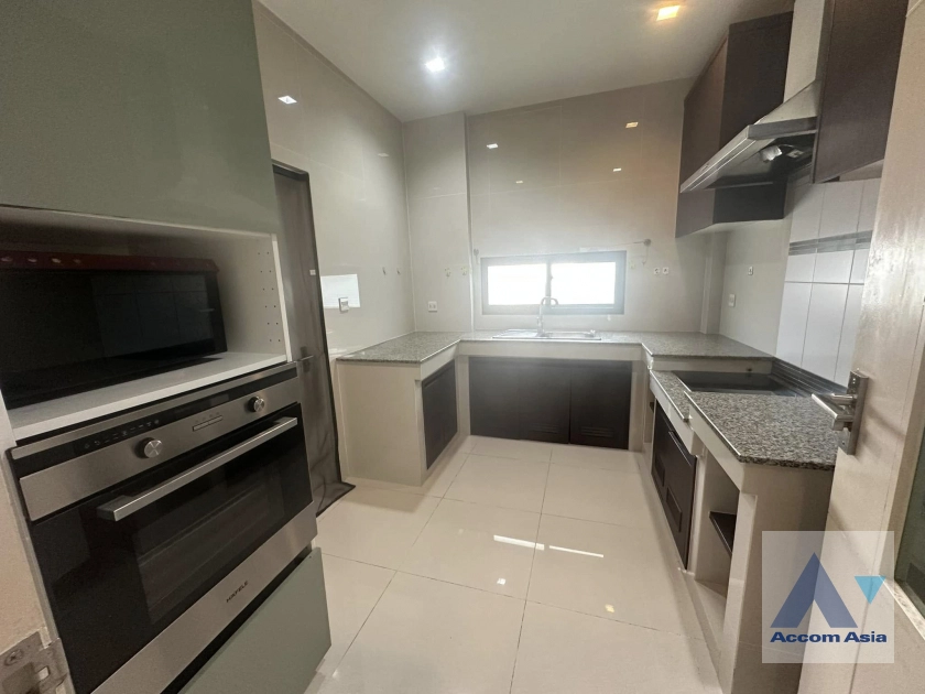 6  3 br House For Rent in Krungthep Kreetha ,Bangkok  at Setthasiri Srinakarin-Rama 9 AA42629