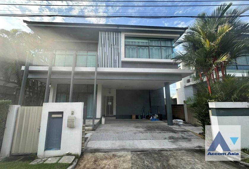  2  3 br House For Rent in Krungthep Kreetha ,Bangkok  at Setthasiri Srinakarin-Rama 9 AA42629