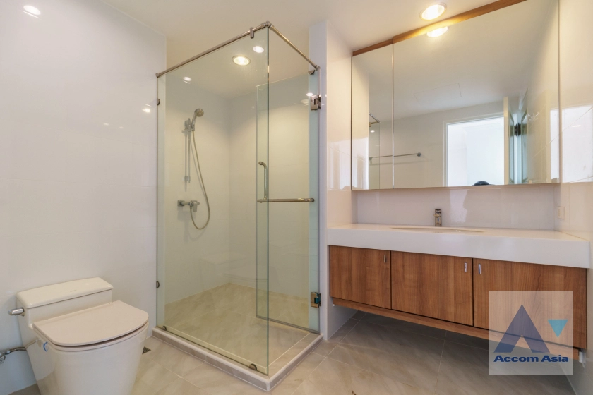 12  3 br Apartment For Rent in Sathorn ,Bangkok BTS Chong Nonsi at Kid Friendly Place Short Walk to Nang Linchi Road AA42638