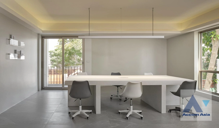 13  2 br House for rent and sale in Ratchadaphisek ,Bangkok BTS Ratchayothin AA42648