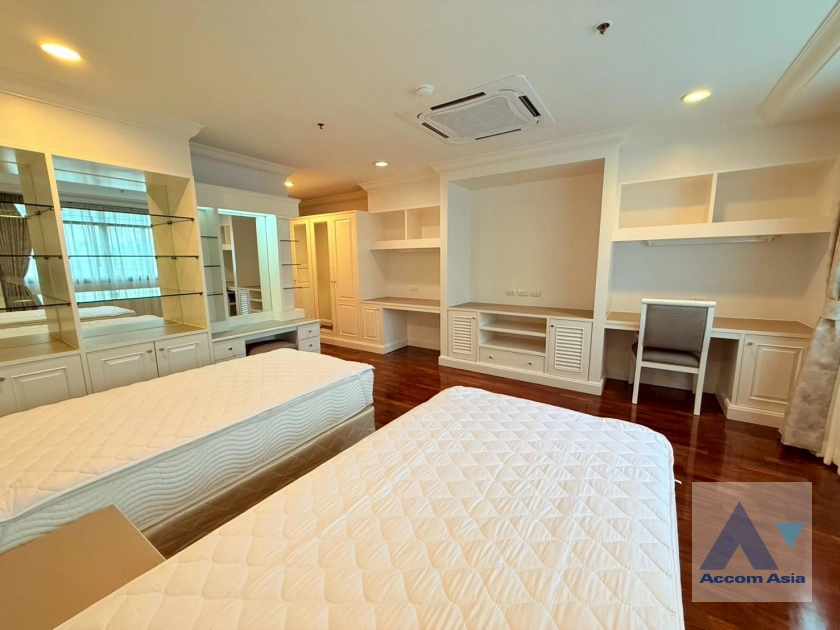 13  3 br Apartment For Rent in Sukhumvit ,Bangkok BTS Asok - MRT Sukhumvit at Perfect Apartment for Big Family, Prime Location Near Main Street AA42662