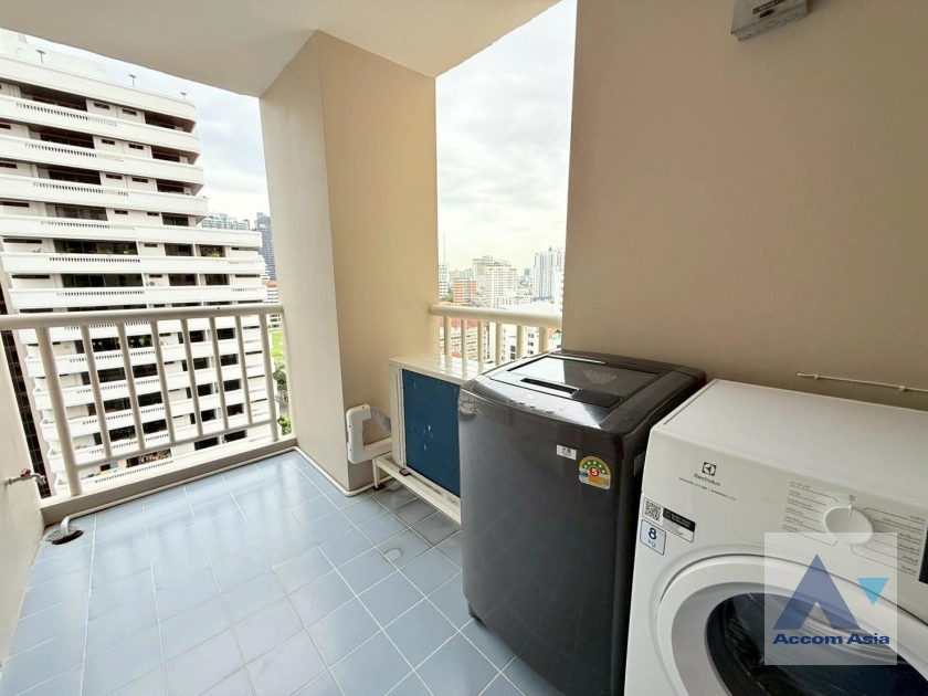 18  3 br Apartment For Rent in Sukhumvit ,Bangkok BTS Asok - MRT Sukhumvit at Perfect Apartment for Big Family, Prime Location Near Main Street AA42662
