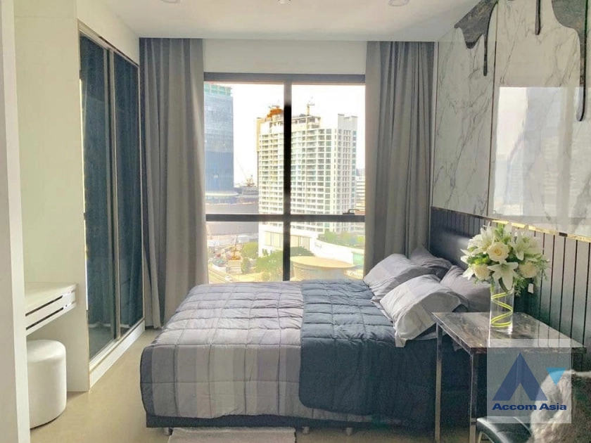 unit 1 Bedroom  Condominium For Rent in Silom, Bangkok  near MRT Sam Yan (AA42663)