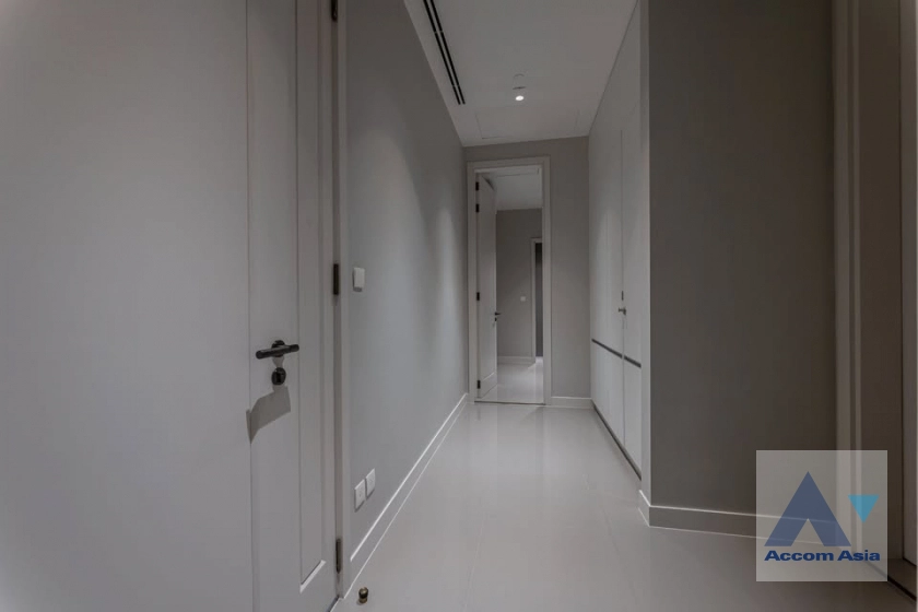 17  3 br Condominium for rent and sale in Ploenchit ,Bangkok MRT Lumphini at ONE Bangkok AA42668