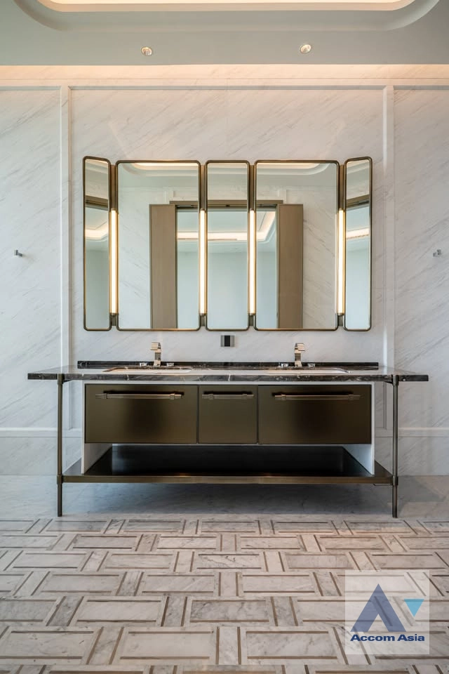 25  3 br Condominium for rent and sale in Ploenchit ,Bangkok MRT Lumphini at ONE Bangkok AA42668