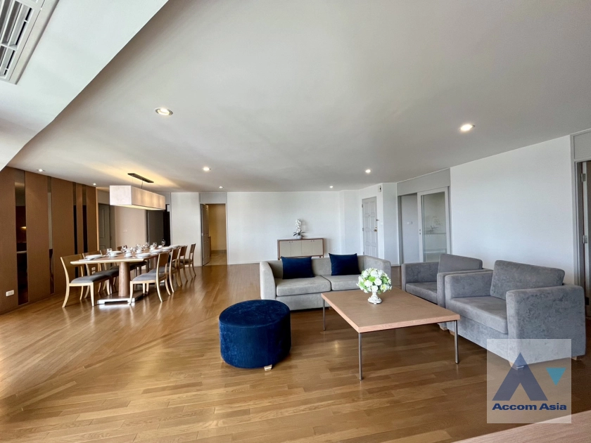  2  3 br Apartment for rent and sale in Sathorn ,Bangkok BRT Thanon Chan at Family-Friendly Serviced Apartment with Big Green Spaces AA42669