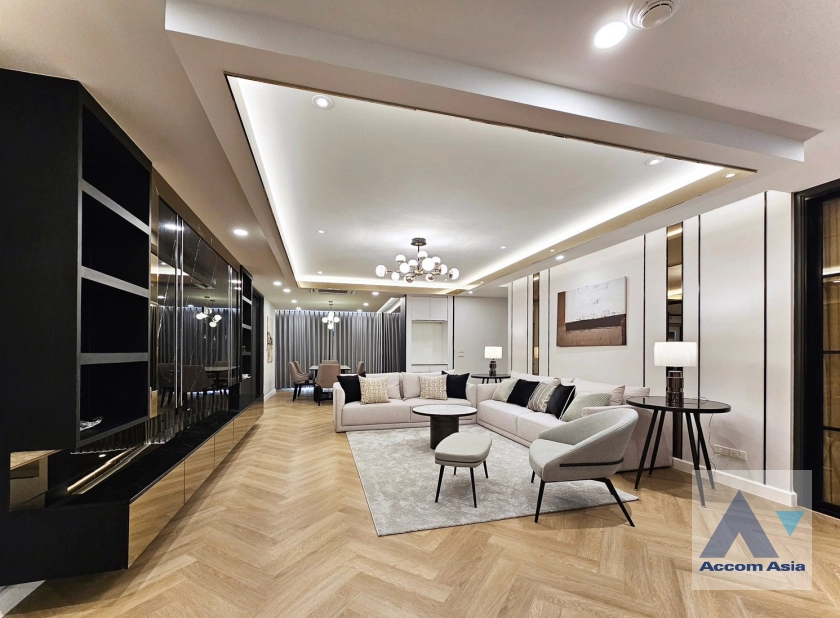 unitNewly renovated, Pet friendly |  4 Bedrooms  Condominium For Rent & Sale in Sukhumvit, Bangkok  (AA42672)