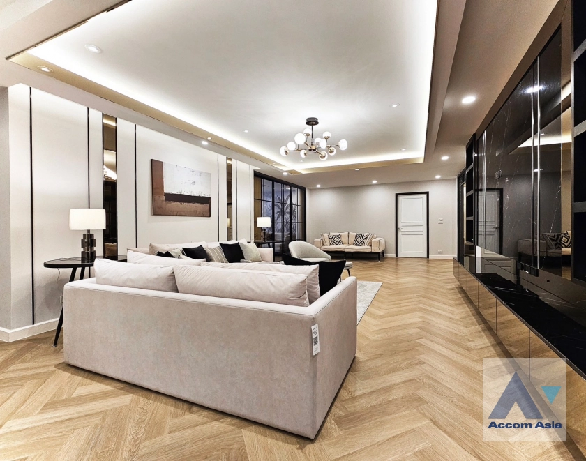 4  4 br Condominium for rent and sale in Sukhumvit ,Bangkok  at President Park Sukhumvit 24   AA42672