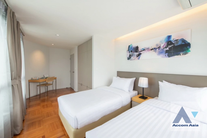 7  2 br Apartment For Rent in Sathorn ,Bangkok BRT Thanon Chan at Family-Friendly Serviced Apartment with Big Green Spaces AA42674