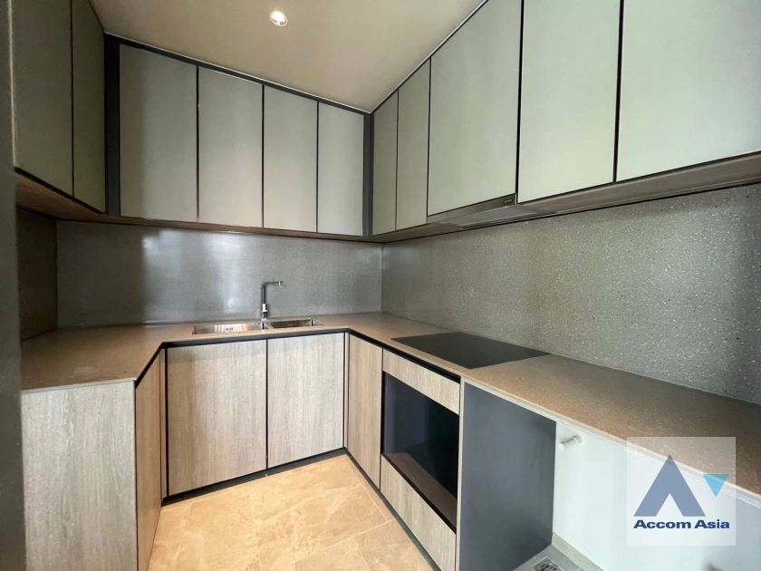 8  3 br Condominium For Sale in Phaholyothin ,Bangkok BTS Ari at Kalm Penthouse Ari AA42682
