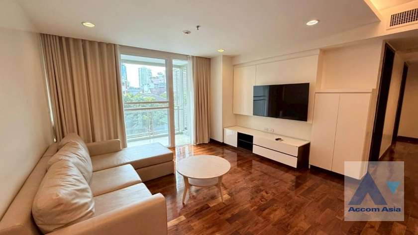 unit 2 Bedrooms  Apartment For Rent in Sukhumvit, Bangkok  near BTS Thong Lo (AA42699)