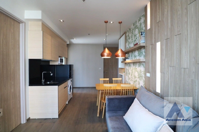 unit 2 Bedrooms  Condominium For Sale in Sukhumvit, Bangkok  near BTS Phrom Phong (AA42704)
