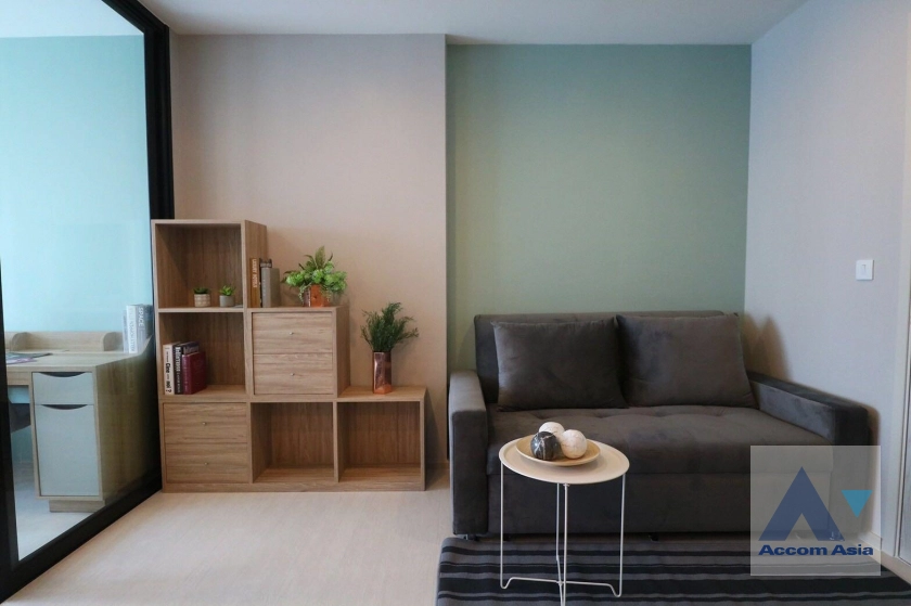 unit 1 Bedroom  Condominium For Sale in Ratchadaphisek, Bangkok  near BTS Asok (AA42705)