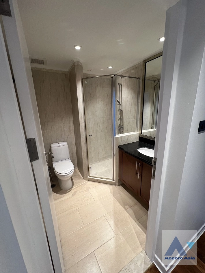 8  2 br Condominium For Rent in Ploenchit ,Bangkok BTS Ploenchit at Baan Siri Ruedee AA42710