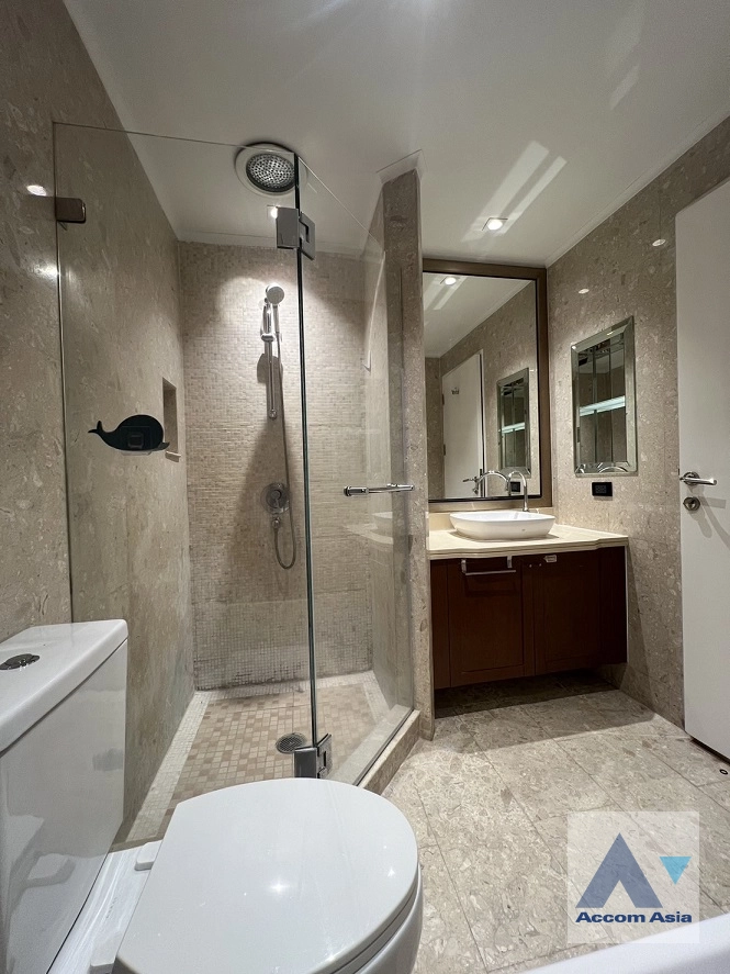 9  2 br Condominium For Rent in Ploenchit ,Bangkok BTS Ploenchit at Baan Siri Ruedee AA42710