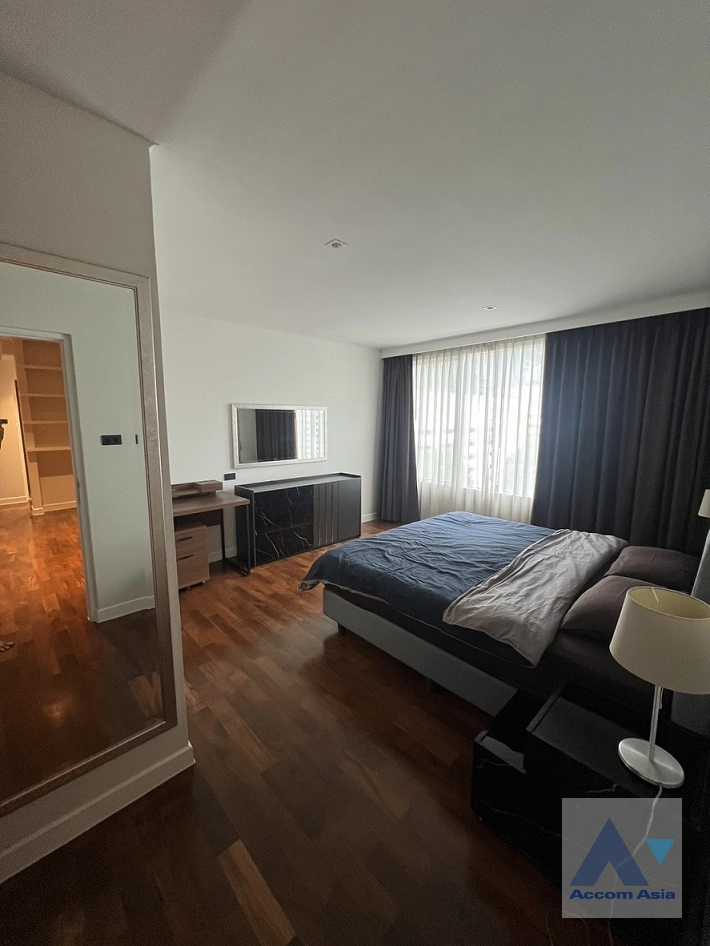 13  2 br Condominium For Rent in Ploenchit ,Bangkok BTS Ploenchit at Baan Siri Ruedee AA42710