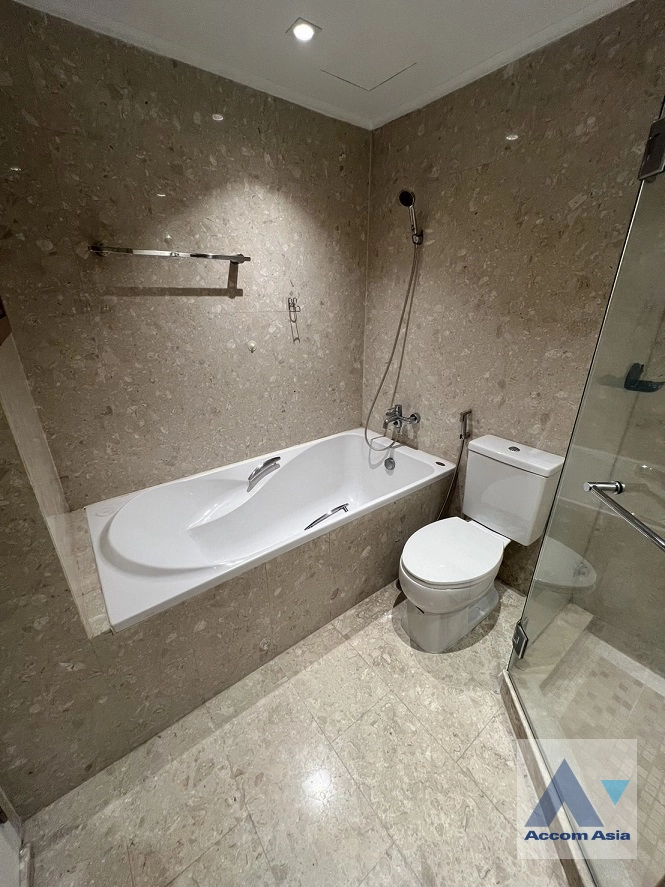 11  2 br Condominium For Rent in Ploenchit ,Bangkok BTS Ploenchit at Baan Siri Ruedee AA42710