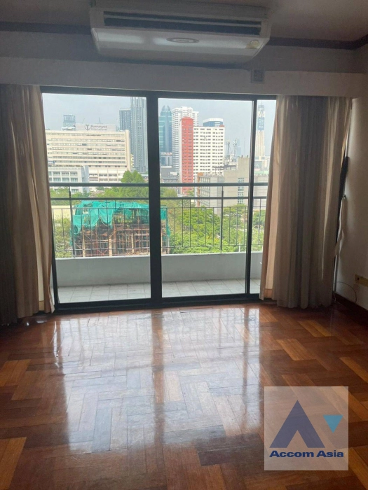 unit 2 Bedrooms  Condominium For Rent in Sukhumvit, Bangkok  near BTS Nana (AA42722)