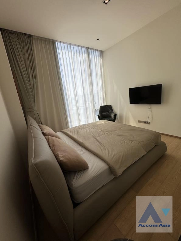 7  2 br Condominium For Rent in Ploenchit ,Bangkok BTS Chitlom at 28 Chidlom AA42725